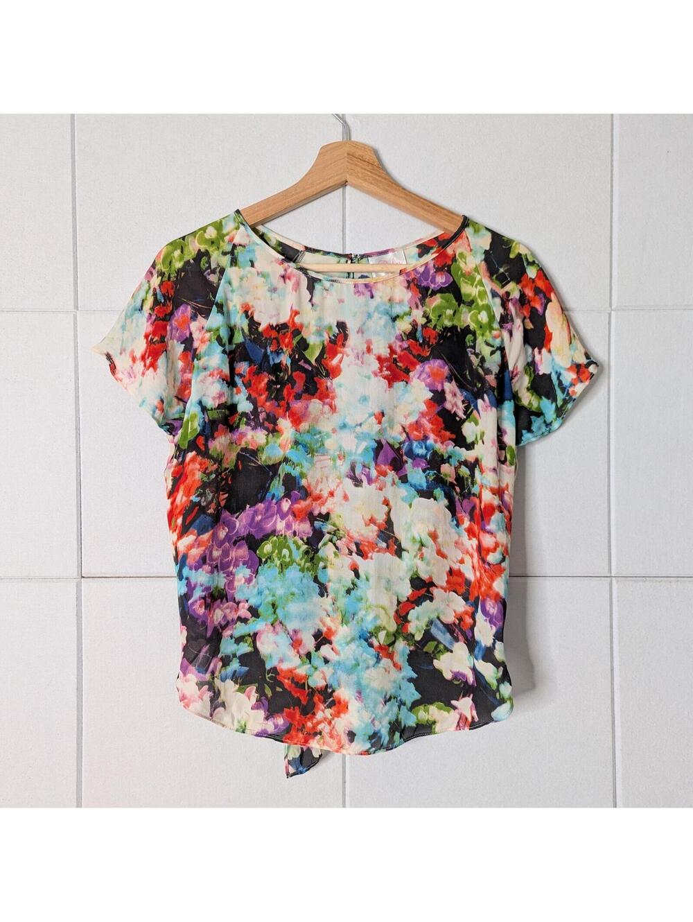 Vintage Parker 100% silk watercolor blouse